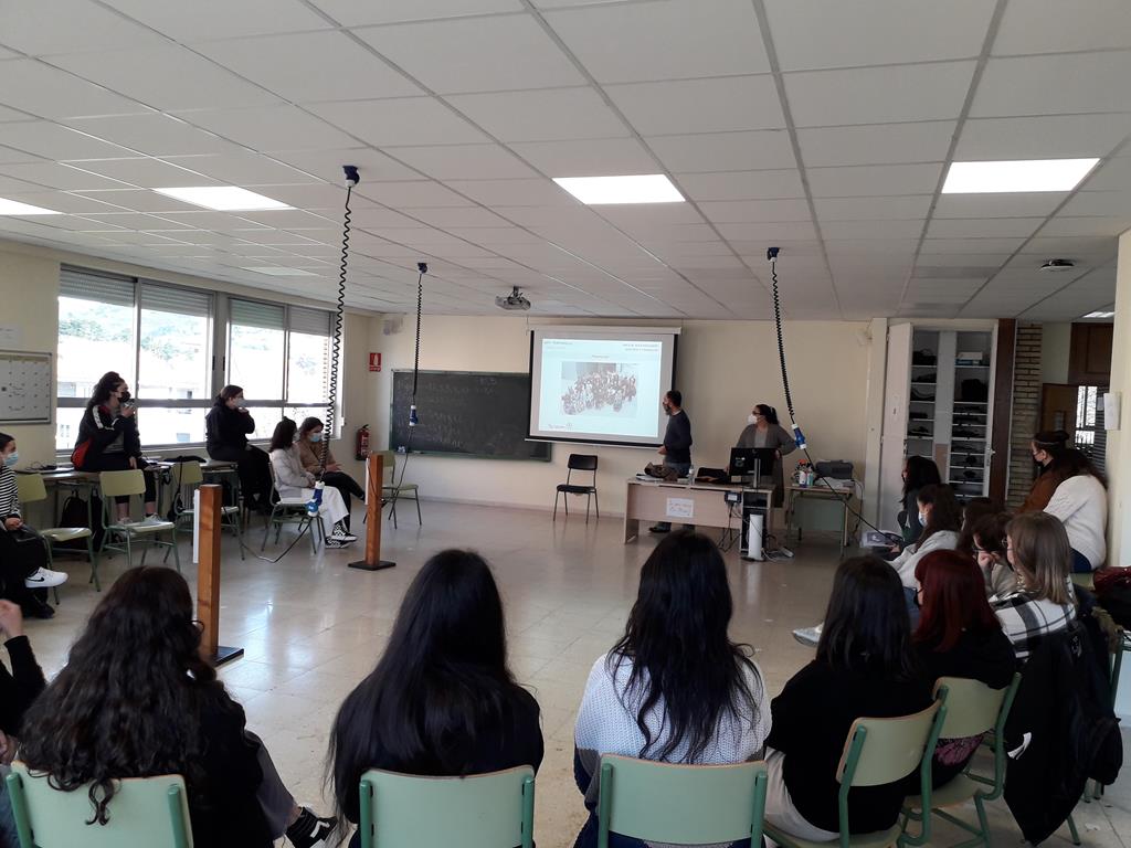 COGAMI sensibiliza ao estudantado sobre a discapacidade e a vulnerabilidade dos dereitos das persoas que a teñen