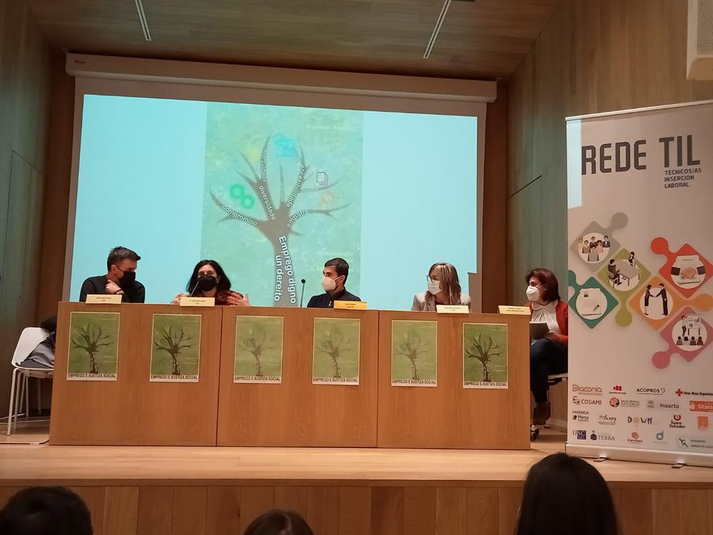 A Rede TIL de Lugo desenvolveu unha xornada sobre emprego e xustiza social