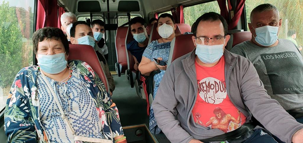 COGAMI busca persoas interesadas en formarse como acompañante de transporte en Silleda