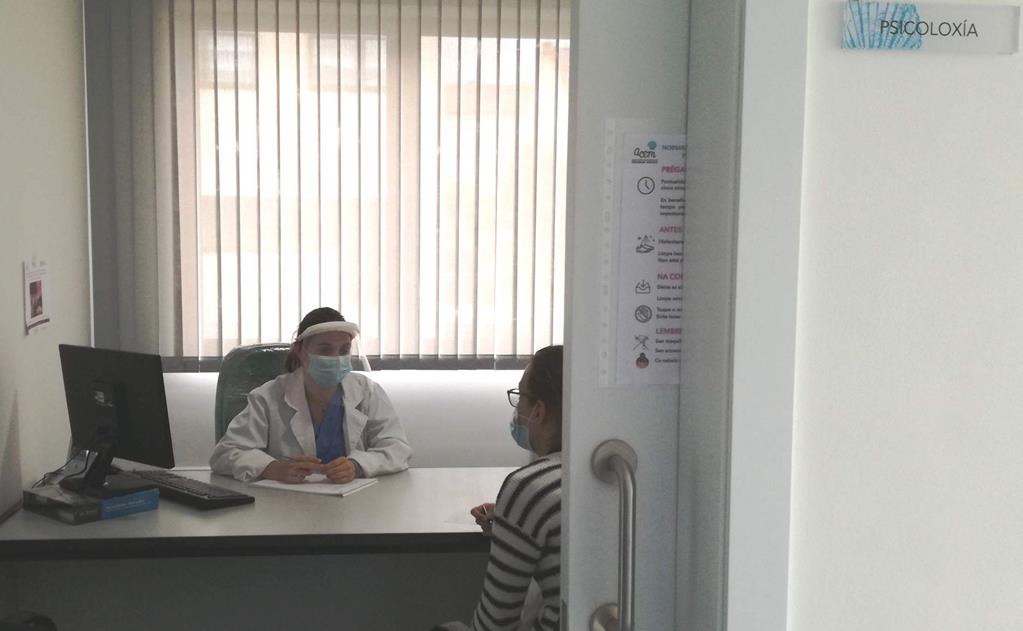 Máis de 50 persoas con esclerose múltiple de Compostela beneficiarias do servizo de psicoloxía da entidade ACEM