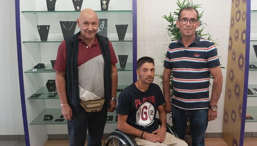 Grumico abre punto de venda para as pezas que elabora no seu obradoiro de xoiería