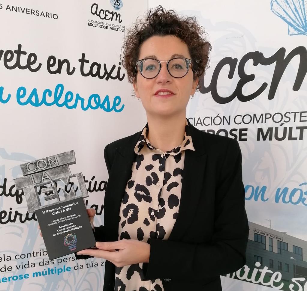 Premiada a campaña da asociación ACEM Santiago `Móvete en taxi´