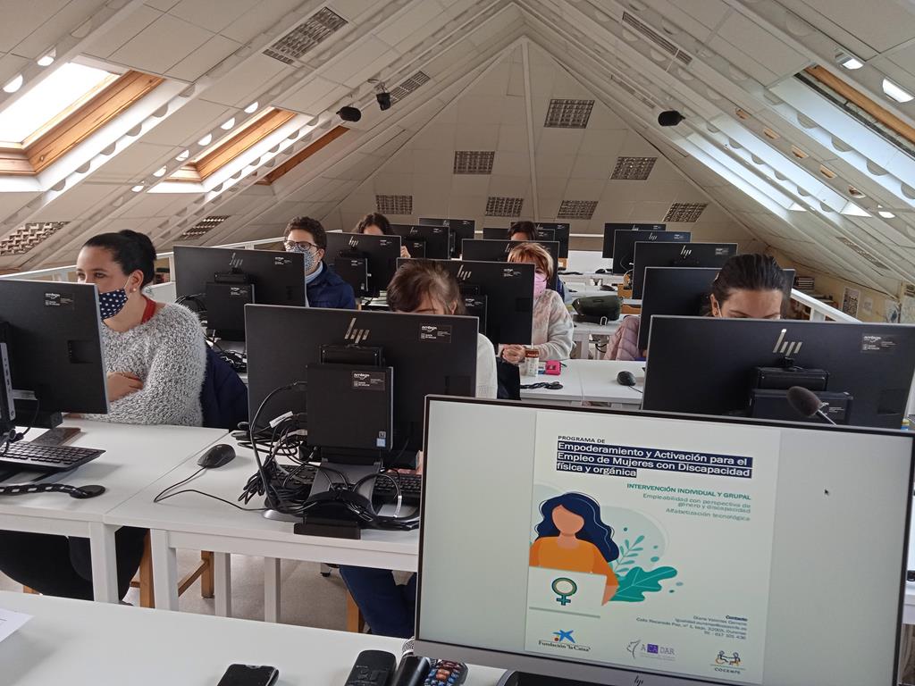  ACADAR promove a autonomía persoal de mulleres con discapacidade de Ourense e O Carballiño