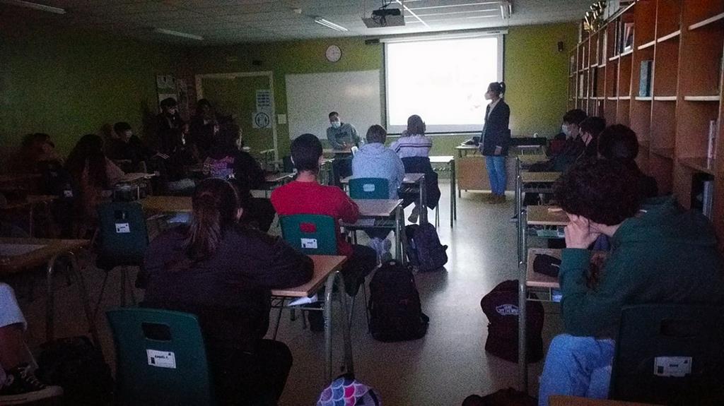 COGAMI informa ao alumnado Santiago Apóstol de Soutomaior sobre como previr unha lesión medular