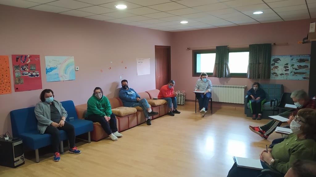 ADISBISMUR organiza un taller de escritura creativa para conmemorar o Día do Libro