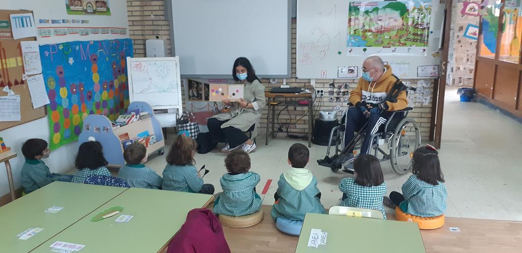 A Federación Discafis-COGAMI sensibiliza sobre a discapacidade a escolares de O Irixo e Boborás