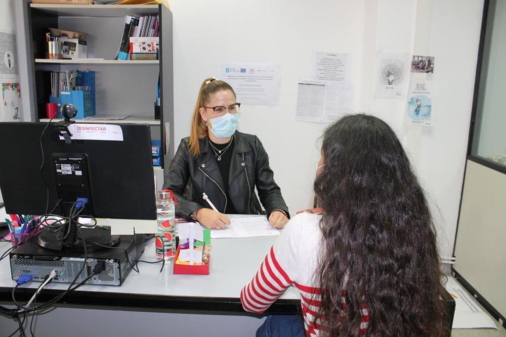 Máis de sesenta mulleres beneficiáronse do servizo de atención especializada á muller de COGAMI